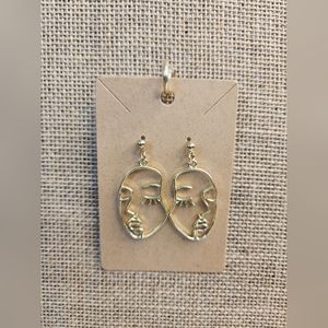 🐣4 for $20🐣 Novelty Earrings